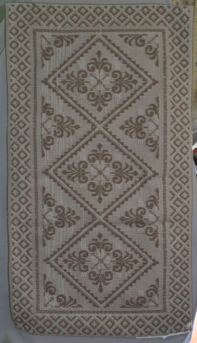 tappeto sardo bianco